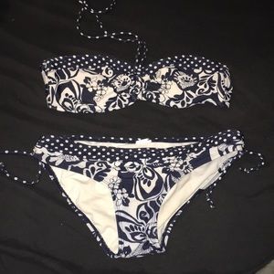Bandeau bikini with paisley polka dot design